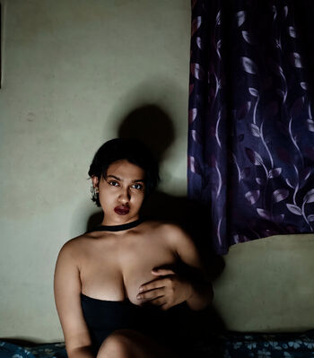 Abhipsa karmakar page leaked private photo uncensored HD quality