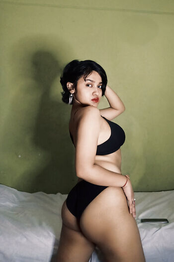 Abhipsa karmakar page leaked private photo uncensored HD quality