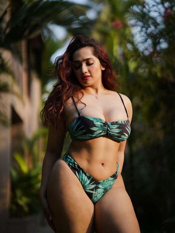 Aditi mistry leaked private photo uncensored HD quality