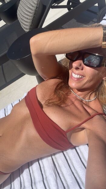 Adriane galisteu page leaked private photo uncensored HD quality
