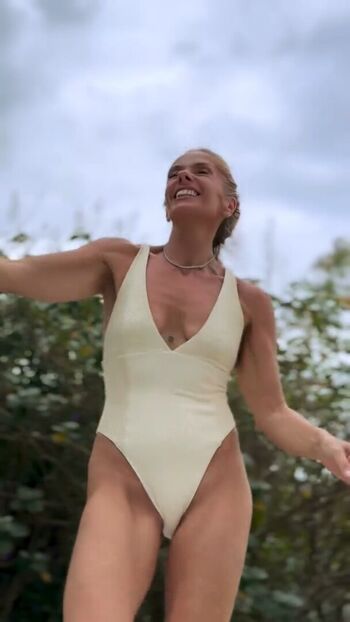 Adriane galisteu page leaked private photo uncensored HD quality