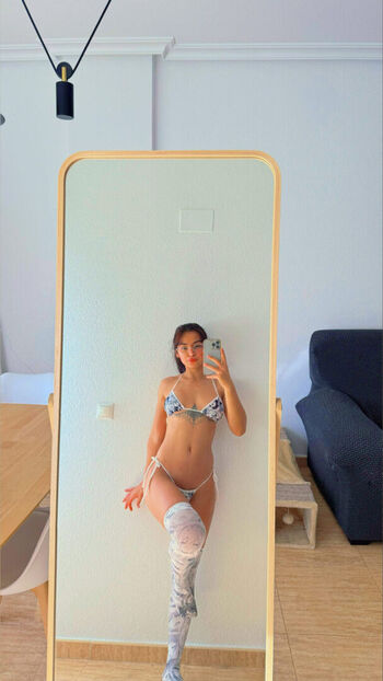 Adriennesexxx leaked private photo uncensored HD quality