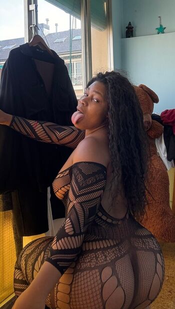 African booty meat leaked private photo uncensored HD quality