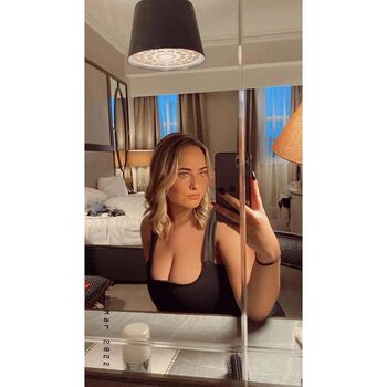Aisling norman page leaked private photo uncensored HD quality