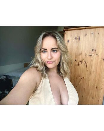 Aisling norman page leaked private photo uncensored HD quality