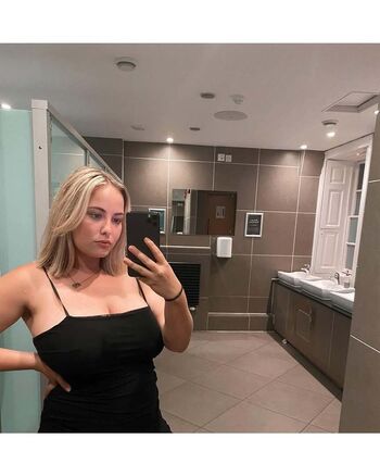 Aisling norman leaked private photo uncensored HD quality