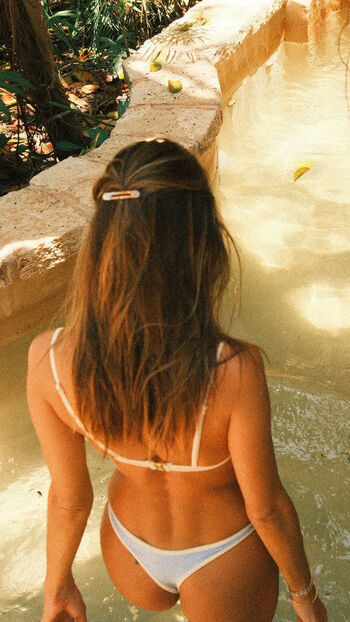 Alessandra ambrosio  page leaked private photo uncensored HD quality