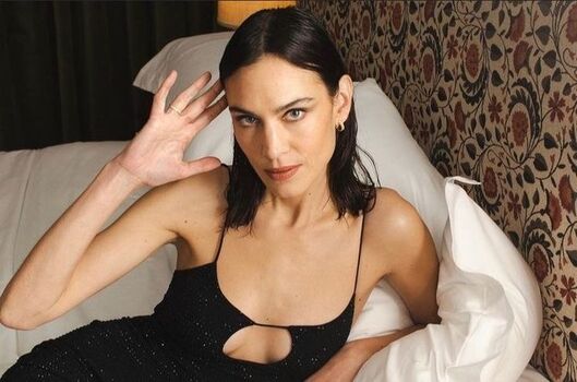 Alexa chung page leaked private photo uncensored HD quality