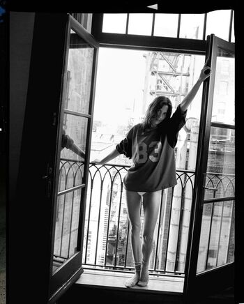 Alexa chung page leaked private photo uncensored HD quality