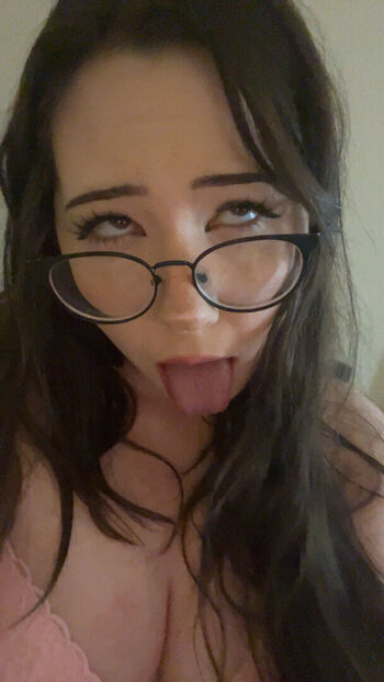 Aliciajade page leaked private photo uncensored HD quality