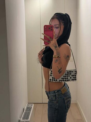 Alizade page leaked private photo uncensored HD quality