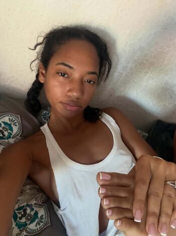 Alysontsang leaked private photo uncensored HD quality