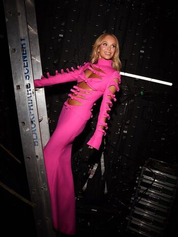 Amanda holden leaked private photo uncensored HD quality