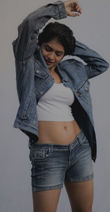 Anarkali marikar page leaked private photo uncensored HD quality