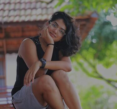 Anarkali marikar leaked private photo uncensored HD quality