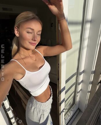 Annaauroraegger page leaked private photo uncensored HD quality