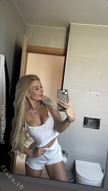Annamhfm leaked private photo uncensored HD quality