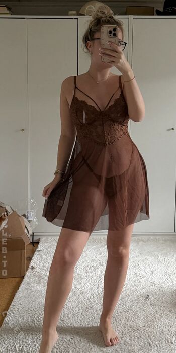 Annmariedtz leaked private photo uncensored HD quality