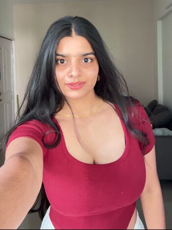 Anushka deokate page leaked private photo uncensored HD quality
