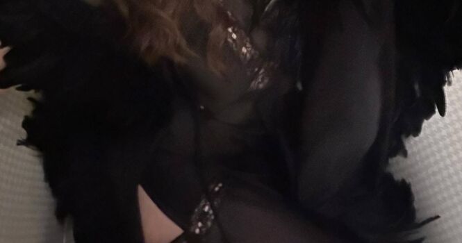 Ariana greenblatt page leaked private photo uncensored HD quality