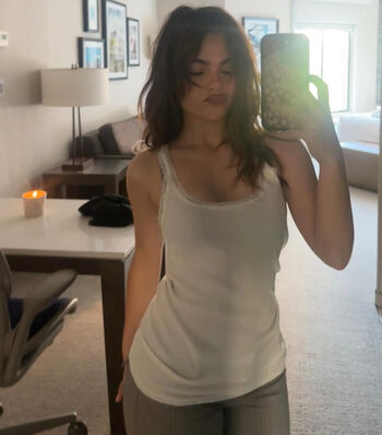 Ariana greenblatt leaked private photo uncensored HD quality