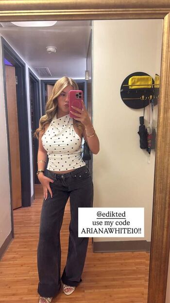 Ariana white page leaked private photo uncensored HD quality