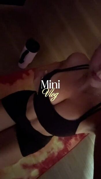 Ariana white page leaked private photo uncensored HD quality