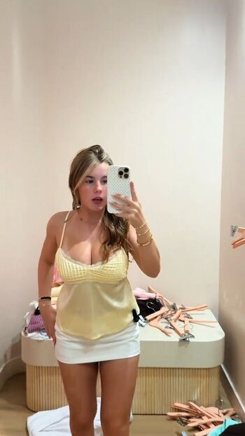 Ariana white page leaked private photo uncensored HD quality