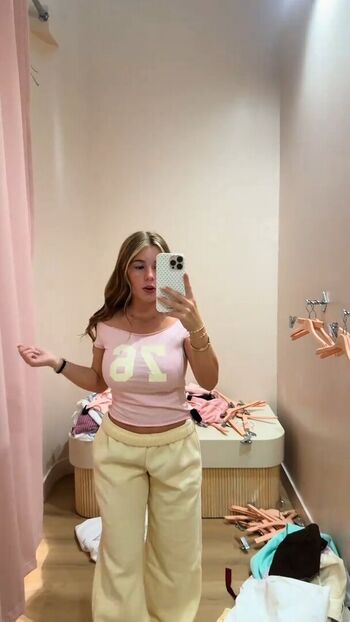 Ariana white page leaked private photo uncensored HD quality