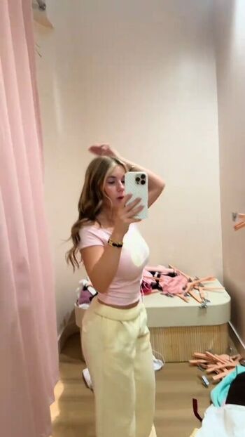 Ariana white page leaked private photo uncensored HD quality