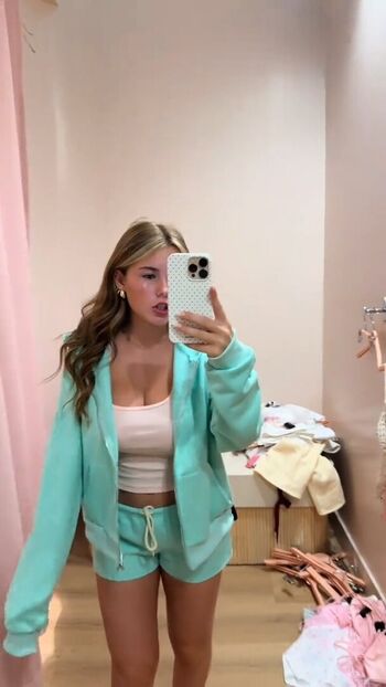 Ariana white page leaked private photo uncensored HD quality