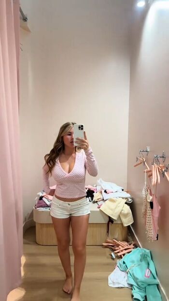 Ariana white page leaked private photo uncensored HD quality