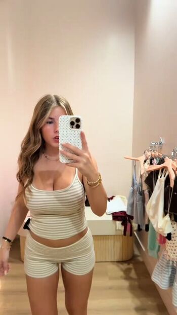 Ariana white page leaked private photo uncensored HD quality