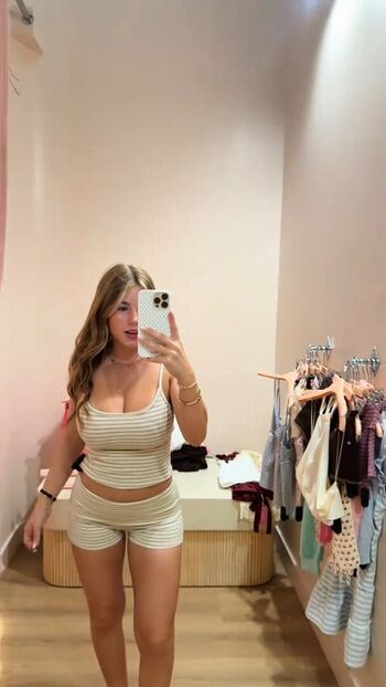 Ariana white page leaked private photo uncensored HD quality