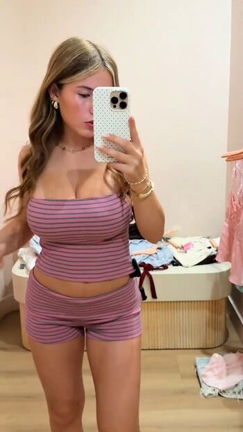 Ariana white page leaked private photo uncensored HD quality