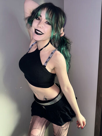 Armpit fetish leaked private photo uncensored HD quality