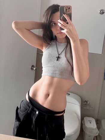 Ashlee vr irl leaked private photo uncensored HD quality