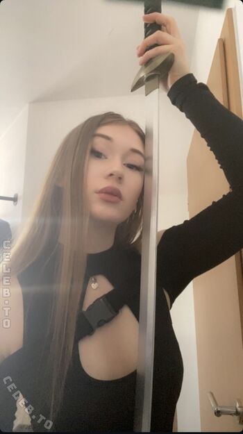 Asphelia leaked private photo uncensored HD quality