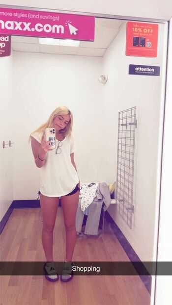 Ava nucci page leaked private photo uncensored HD quality