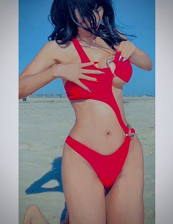 Bai ling  page leaked private photo uncensored HD quality