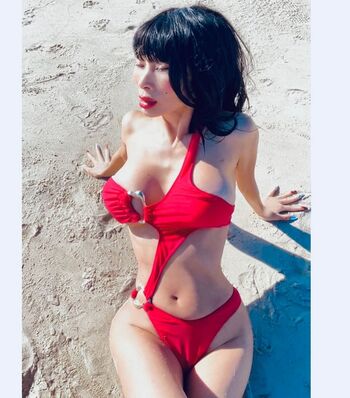 Bai ling  page leaked private photo uncensored HD quality