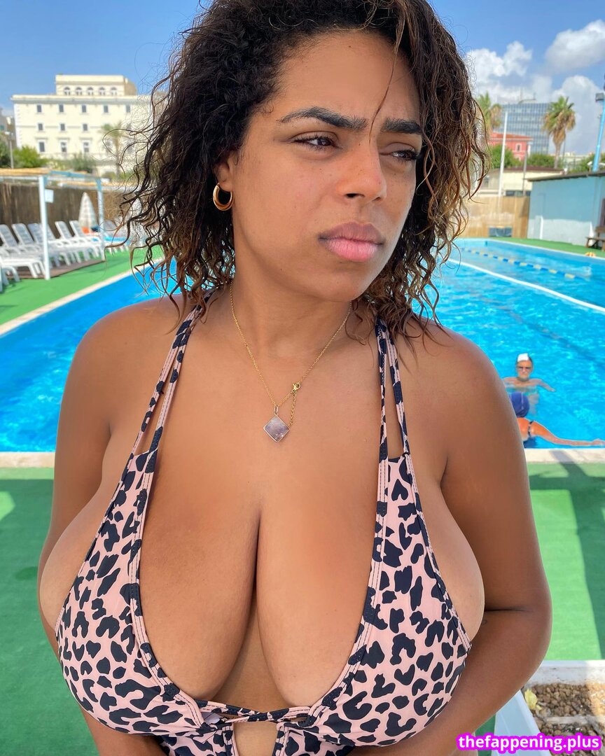 Bbc dildo solos / leaked private photo uncensored HD quality
