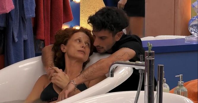 Beatrice luzzi leaked private photo uncensored HD quality