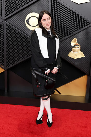 Billie eilish  page leaked private photo uncensored HD quality