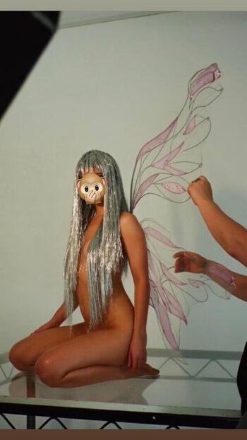 Billie eilish  page leaked private photo uncensored HD quality