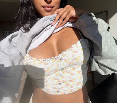 Bollywoodtrapqueen page leaked private photo uncensored HD quality