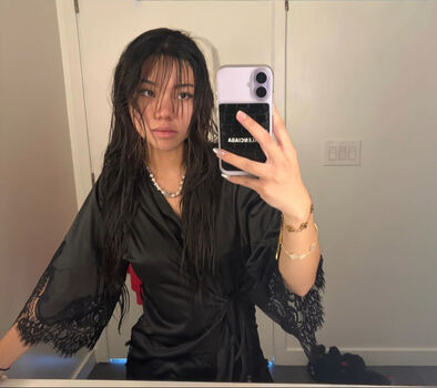 Bratkylani leaked private photo uncensored HD quality