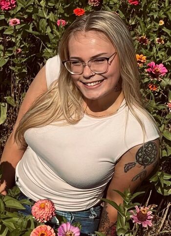 Busty kristen from iowa leaked private photo uncensored HD quality
