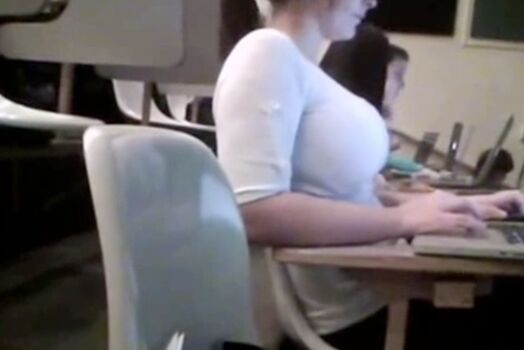 Candid boobs page leaked private photo uncensored HD quality