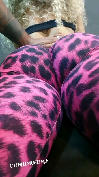 Candid touching leaked private photo uncensored HD quality